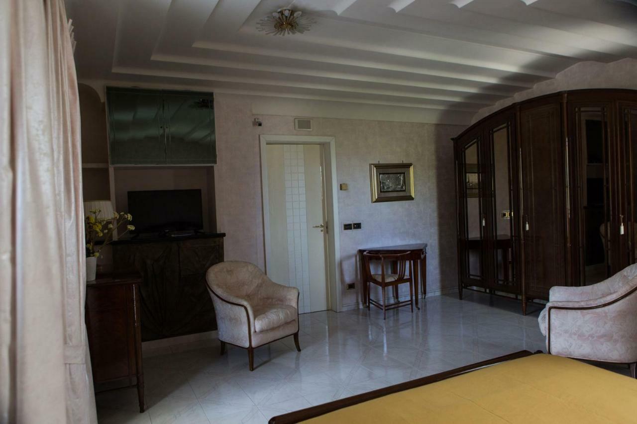 Vdl Luxury Villa فلوريديا المظهر الخارجي الصورة